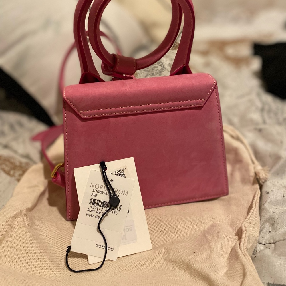 Small Jacquemus chiquito purse